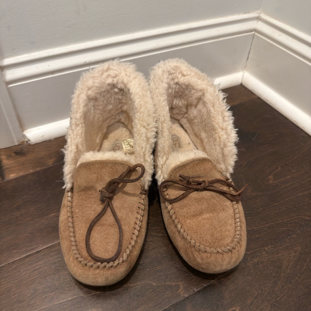 UGG Women's Tan Moccasin Slippers